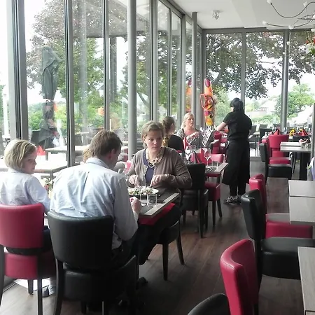 Szálloda - Restaurant Uit De Kunst Vijlen