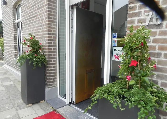 فندق - Restaurant Uit De Kunst فِيْلين