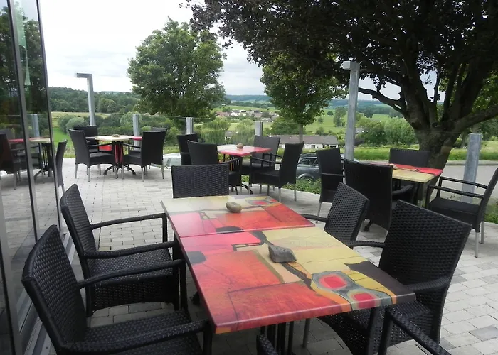 فندق - Restaurant Uit De Kunst فِيْلين